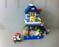 31063 Lakeside Treehouse