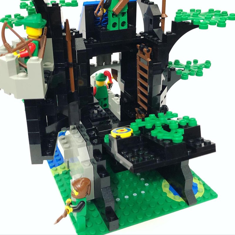 LEGO MOC Forestmen's Outpost by zr_legomaniac | Rebrickable - Build ...