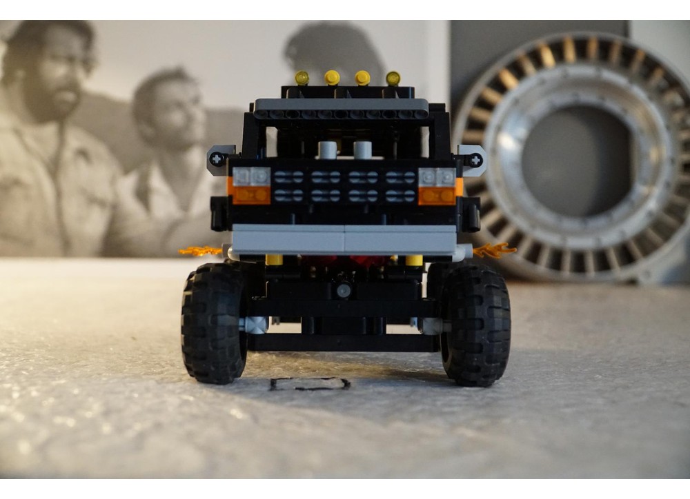 MOC-109283 Purple Thunder Hero Team Series "RIVER RAIDER"