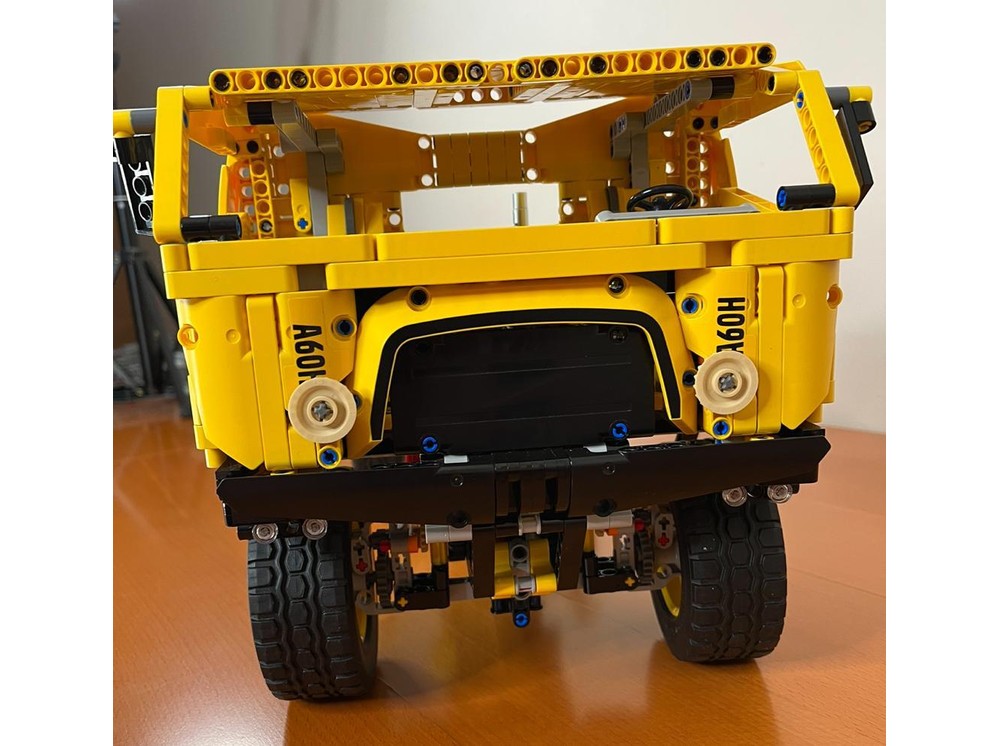 LEGO MOC Tatra T815 6X6 by Building with bricks | Rebrickable - Build ...