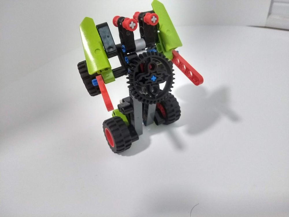 LEGO MOC 42102 C: Infinity transformer by michaelslegostudio