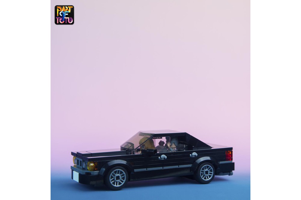 LEGO MOC BMW M5 E34 black by Part of Toto Rebrickable Build with LEGO