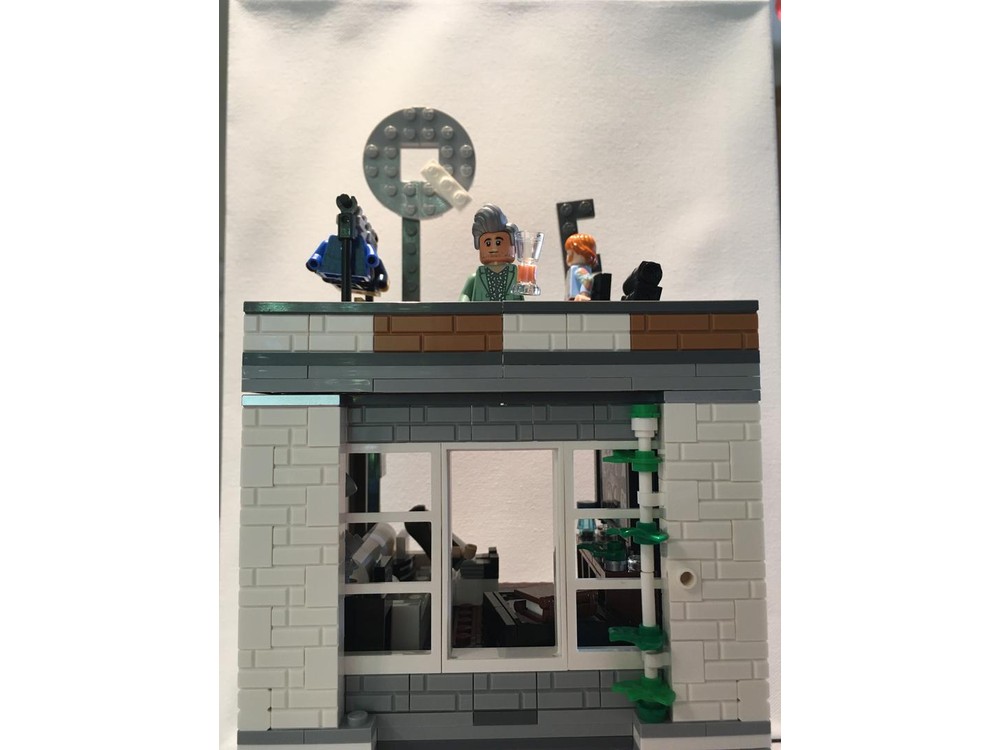 LEGO MOC Queer Eye Modular Loft by bugsbycarlin | Rebrickable - Build ...
