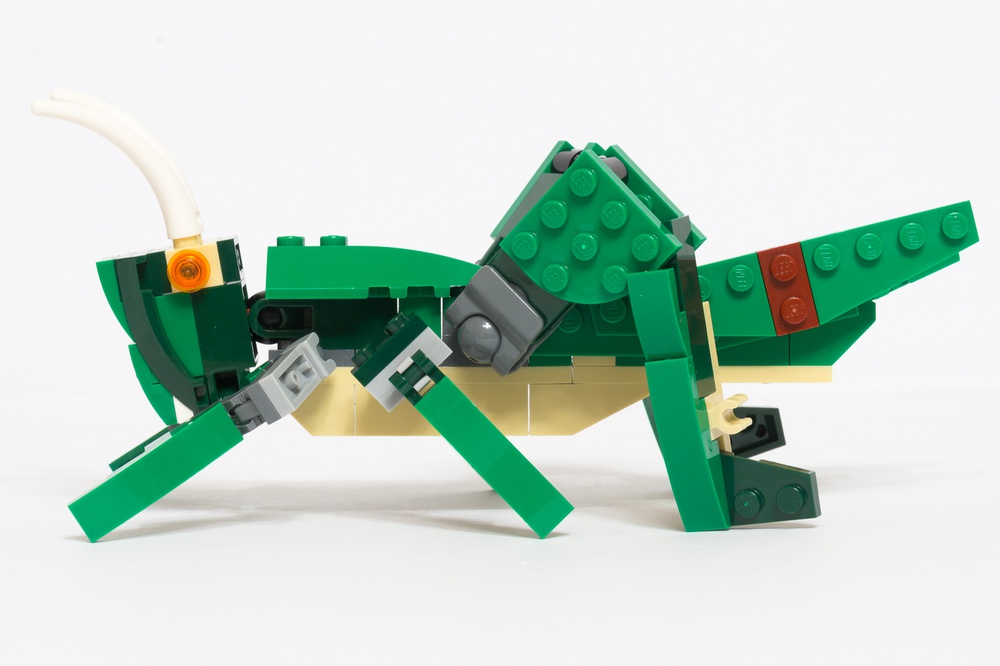 LEGO MOC 31058 Grasshopper by apparat 