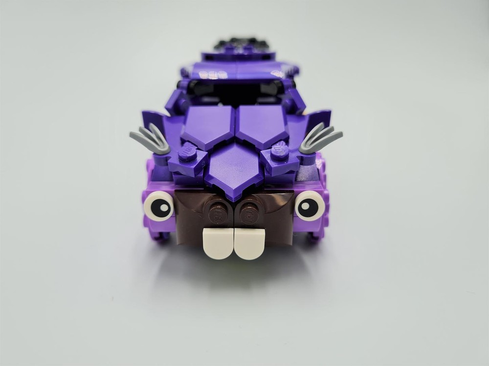 LEGO MOC-126870 Beaver car - 40562 Mystic Witch alternative by