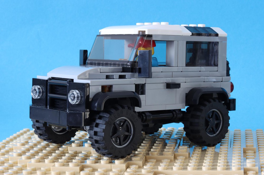 LEGO MOC Defender 90 by williweb | Rebrickable - Build with LEGO
