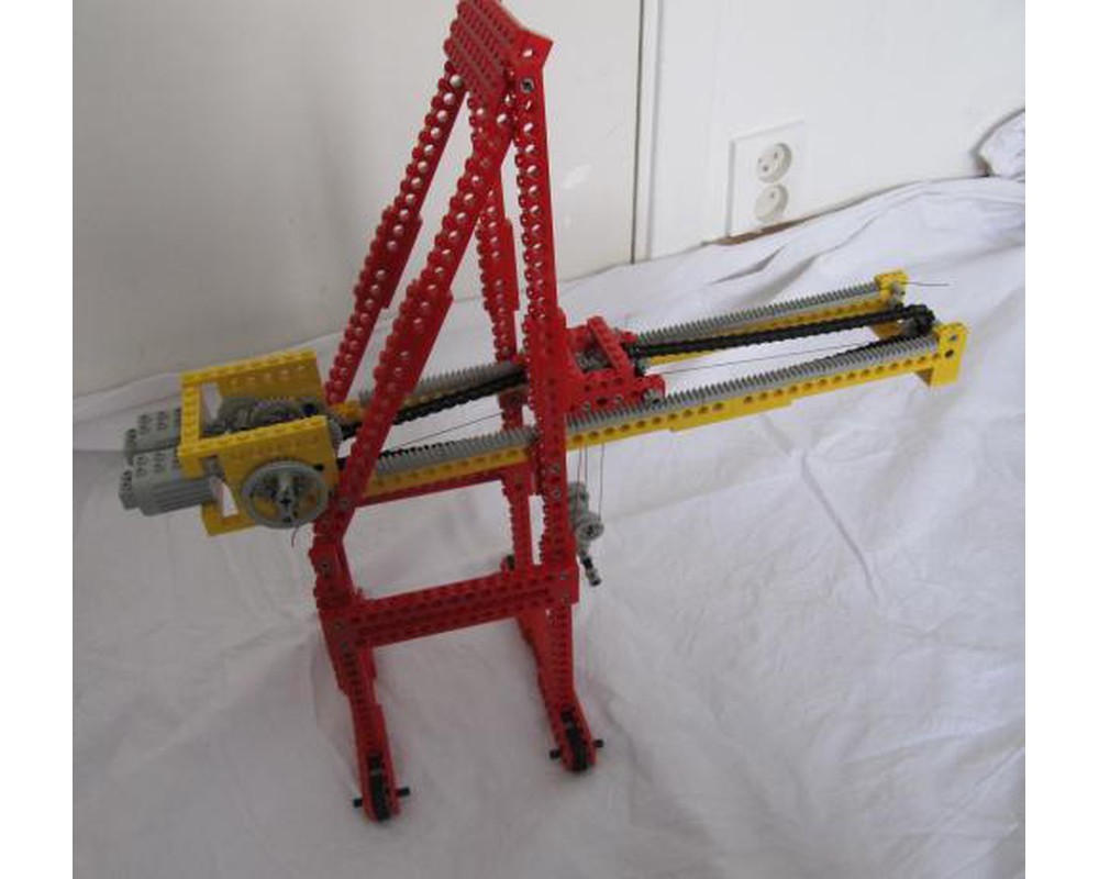 lego harbour crane