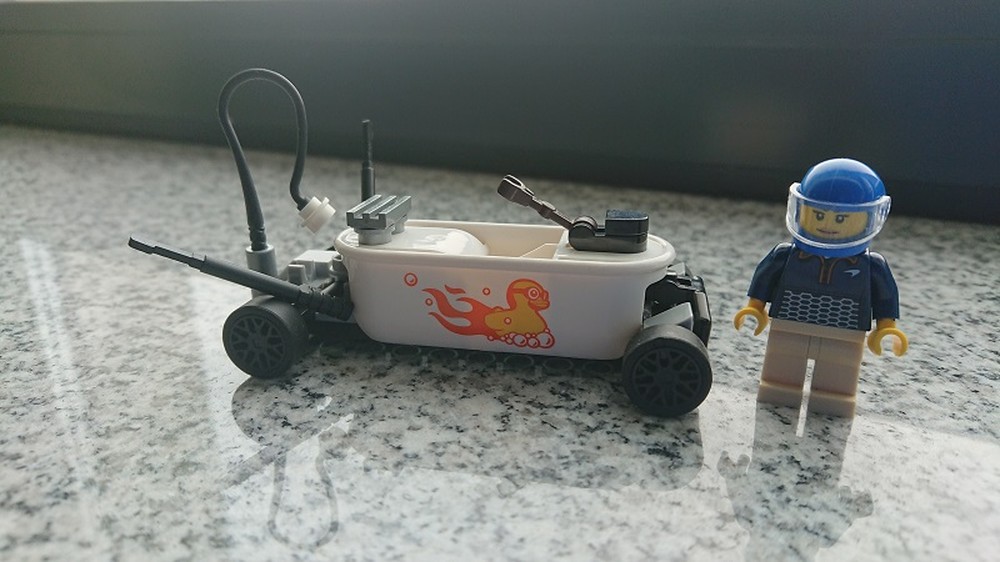 LEGO MOC Bathtub GoKart by darsedz Rebrickable Build with LEGO