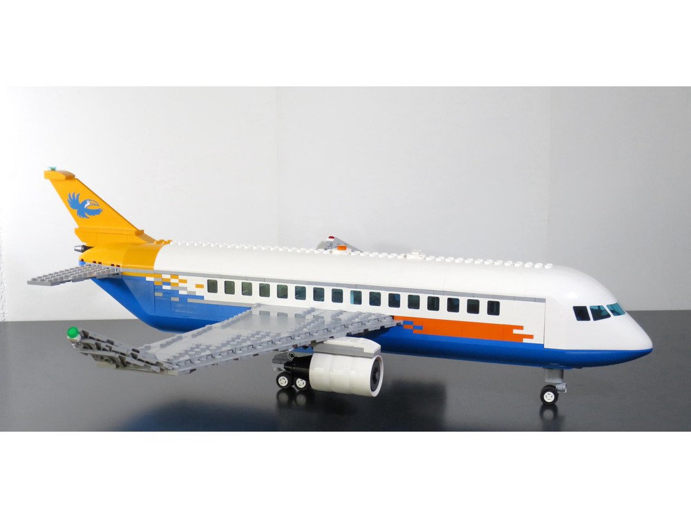 LEGO MOC Passenger Airplane by lunabricks | Rebrickable - Build with LEGO