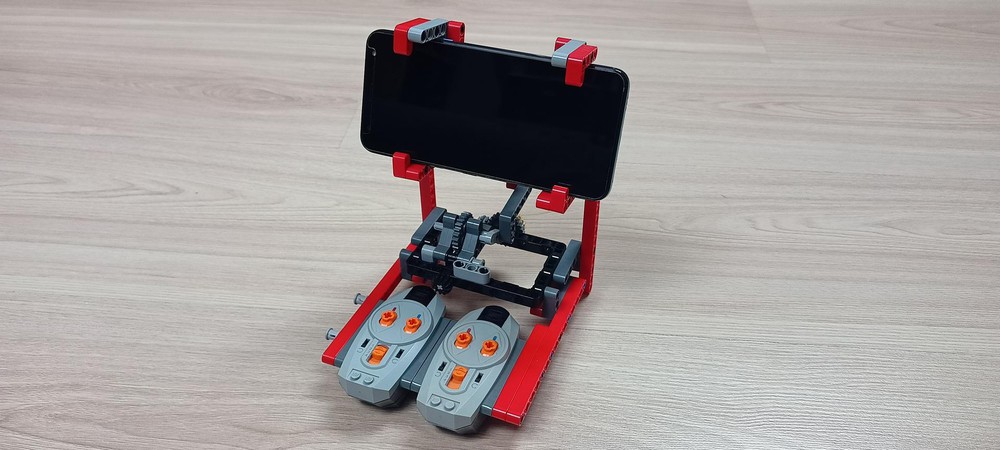 LEGO MOC Strong phone holder v2 by Tykenen