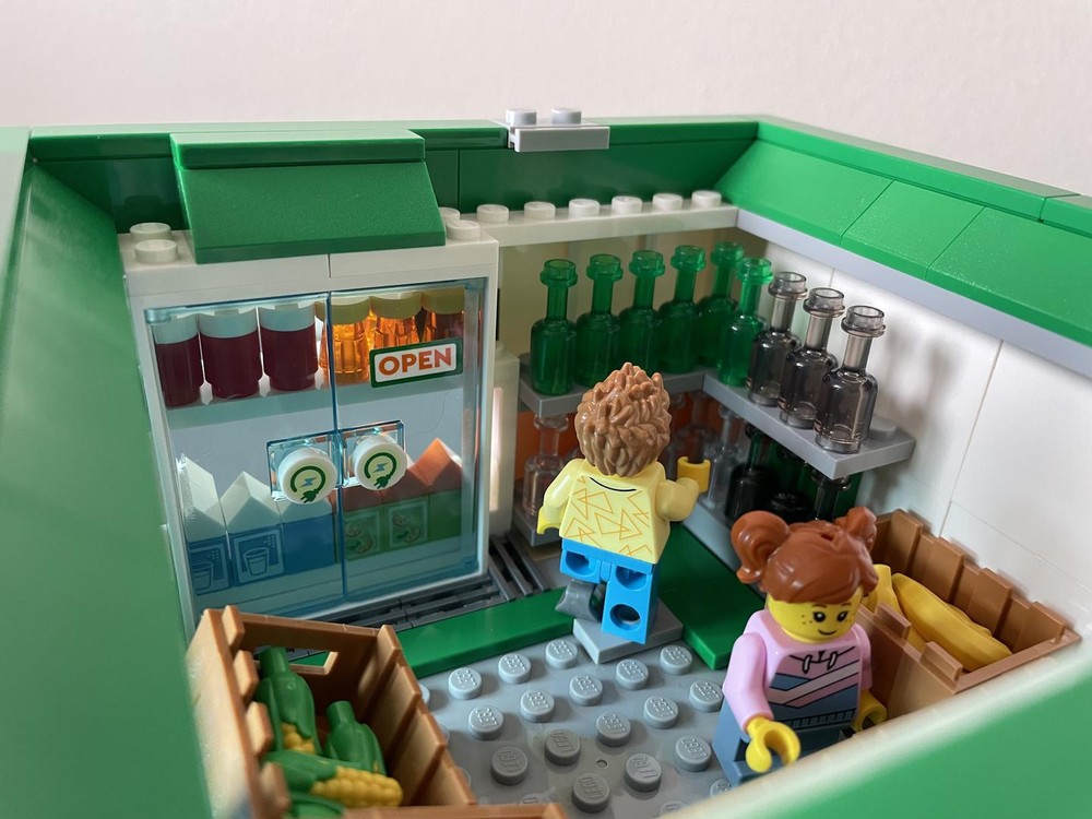 LEGO MOC-134506 Grocery Store Modular 2 Storey Alternate build (2x60347 ...