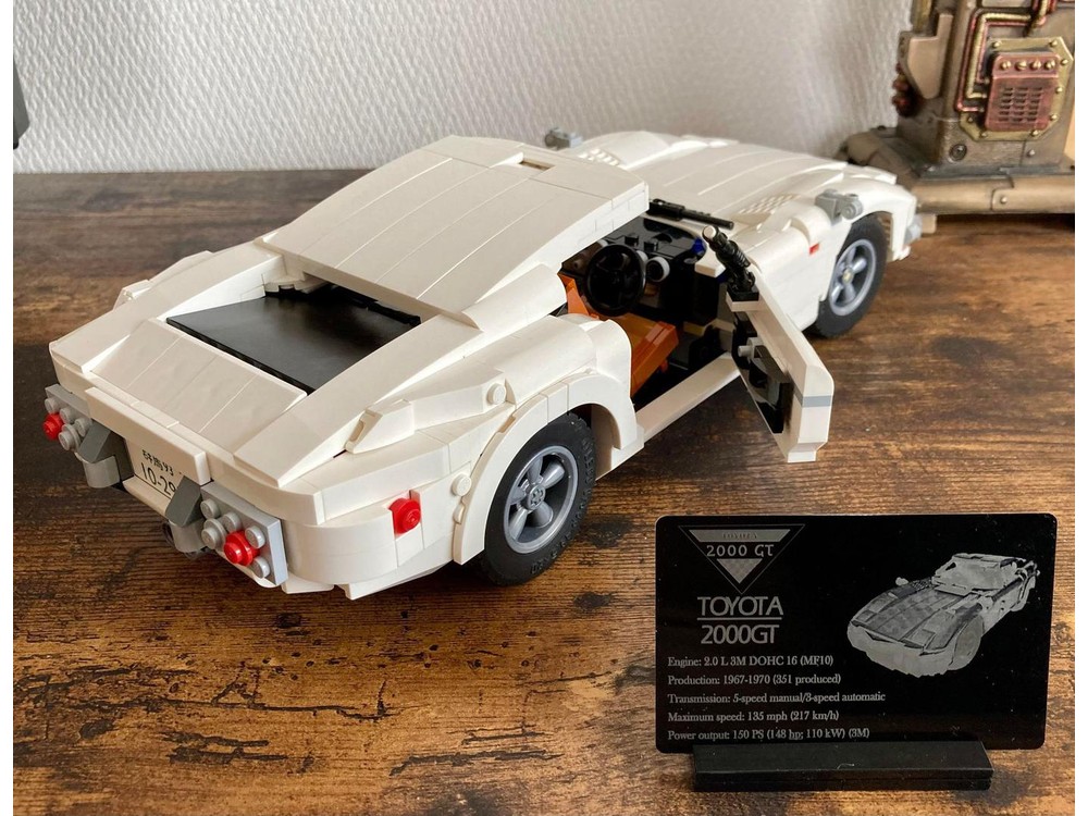LEGO MOC Toyota 2000GT by CreationCaravan (Brad Barber) | Rebrickable ...