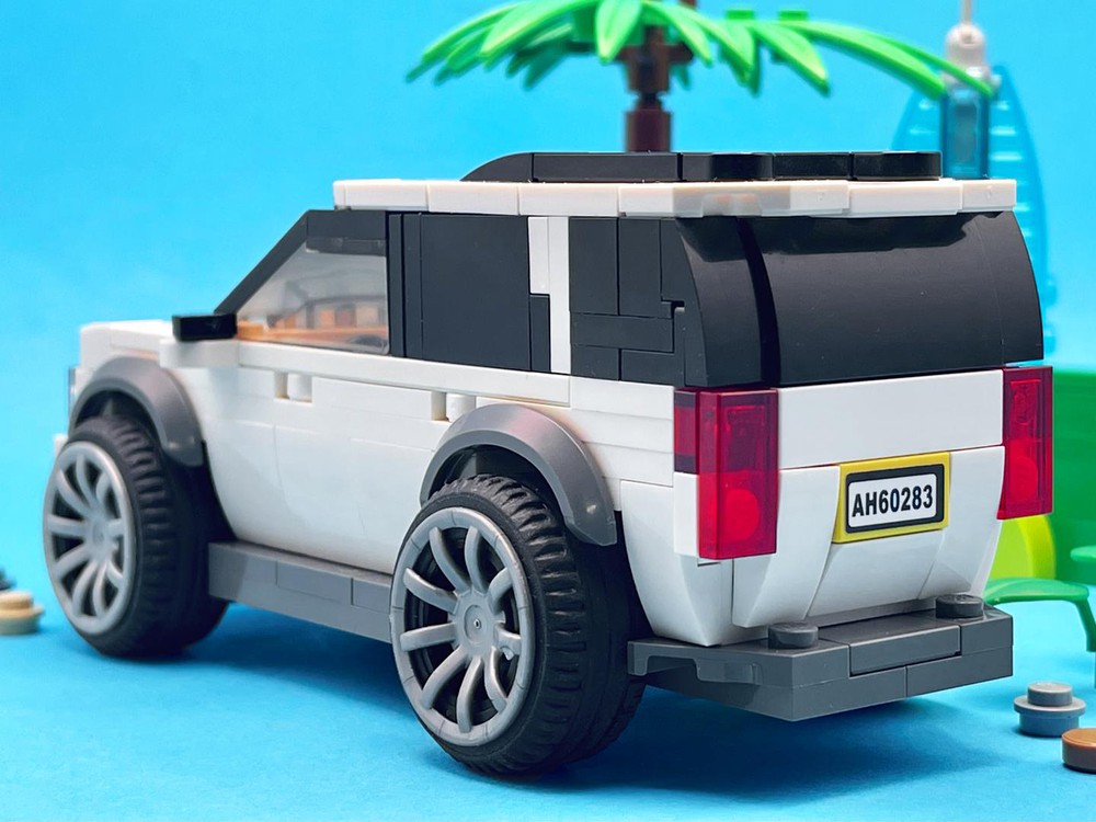 LEGO MOC Ford Explorer by IBrickedItUp | Rebrickable - Build with LEGO