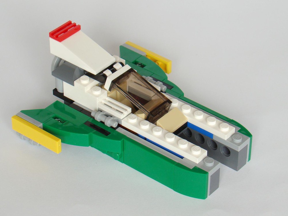 LEGO MOC 31056: Spaceship by Tomik | Rebrickable - Build with LEGO