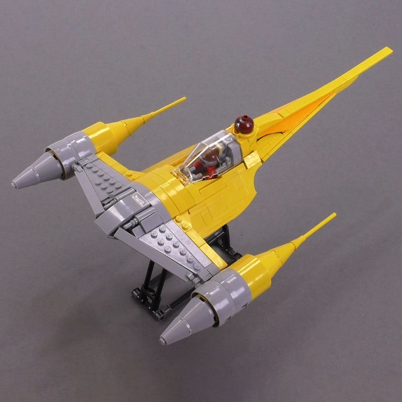 LEGO N-1 Starfighter - Minifig by brickvault | Rebrickable - Build with LEGO