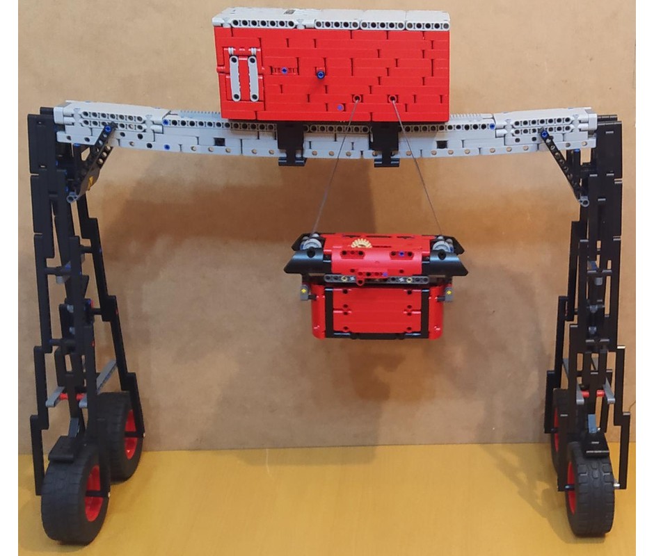 LEGO MOC-140175 Grúa portacontenedores by RPM Technic Creations ...