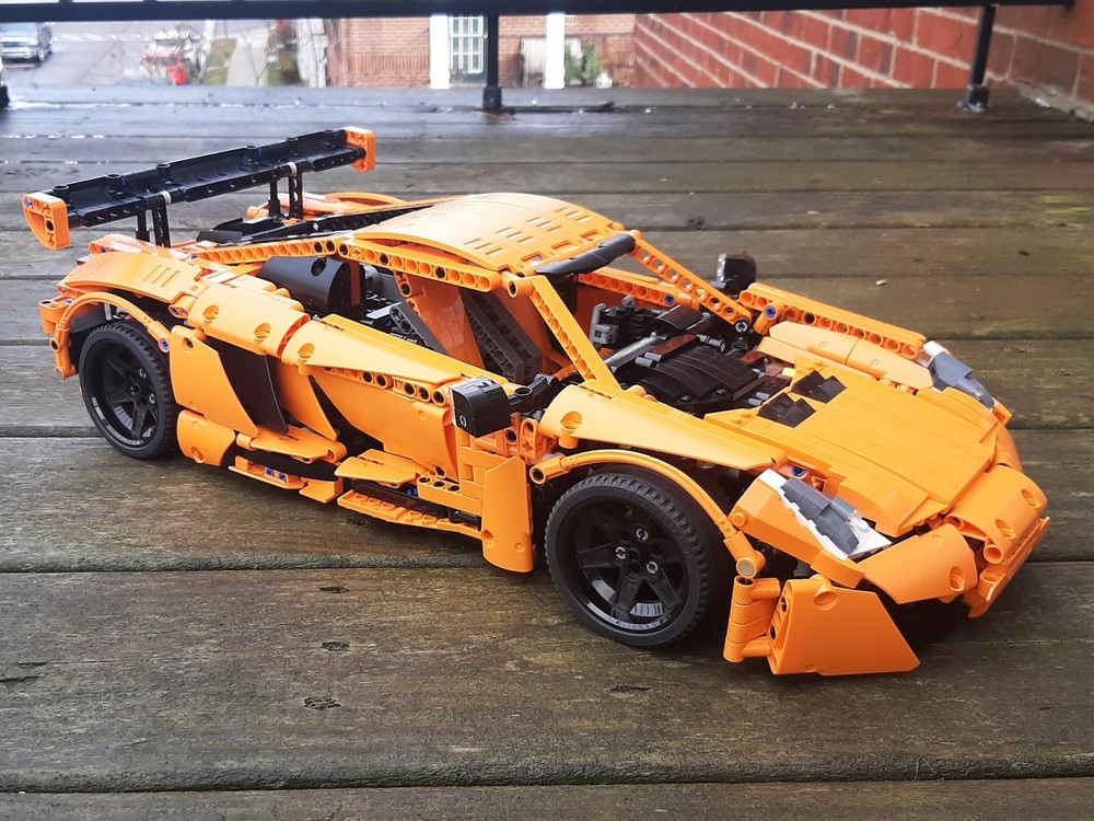 LEGO MOC 1:10 McLaren MP4-12C GT3 by BricksByCas24 | Rebrickable