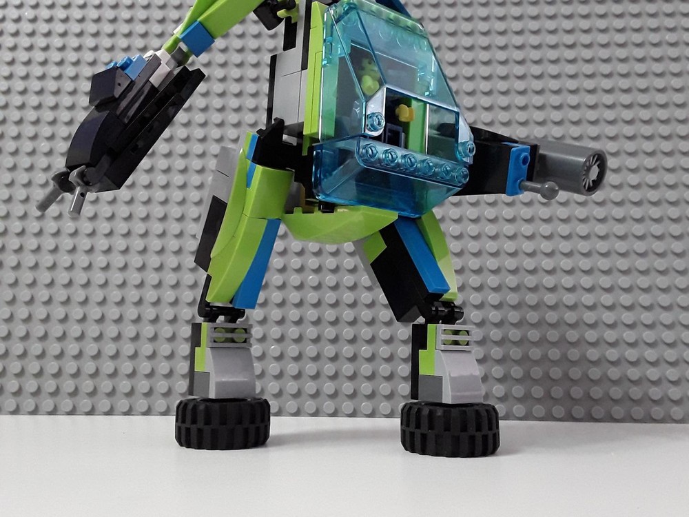 LEGO MOC 31074 - Mech by LegoOri | Rebrickable - Build with LEGO