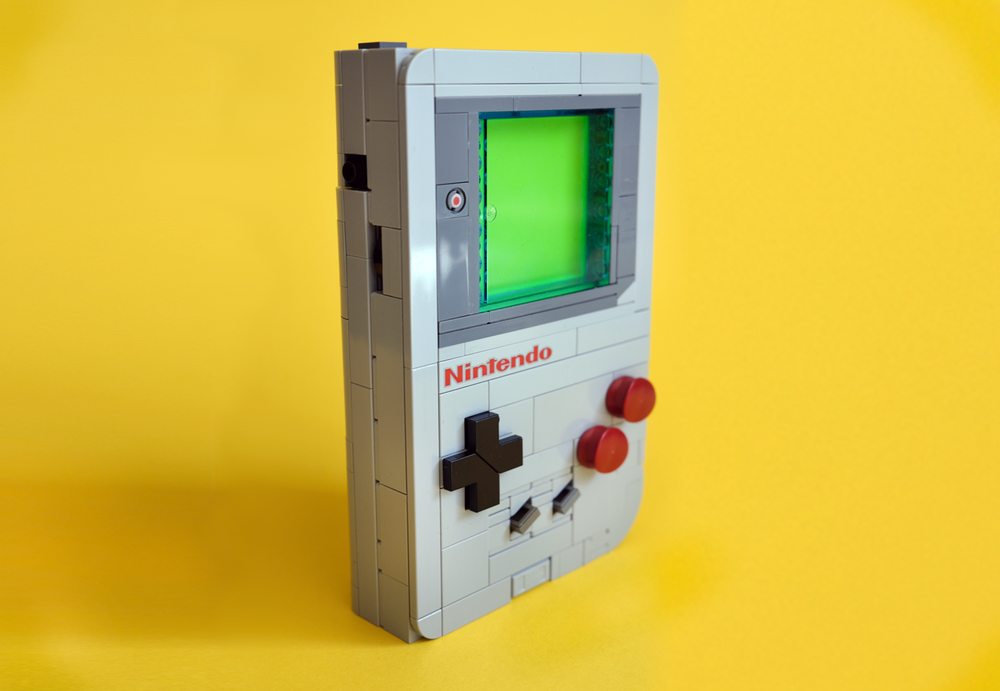 LEGO MOC Ultimate LEGO Gameboy by click_lever