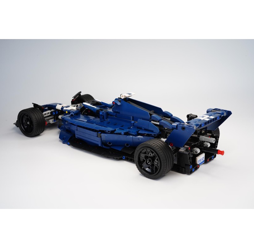 LEGO MOC-143618 2022 F1 - LEGO Technic 42154 Ford GT alternate build by ...