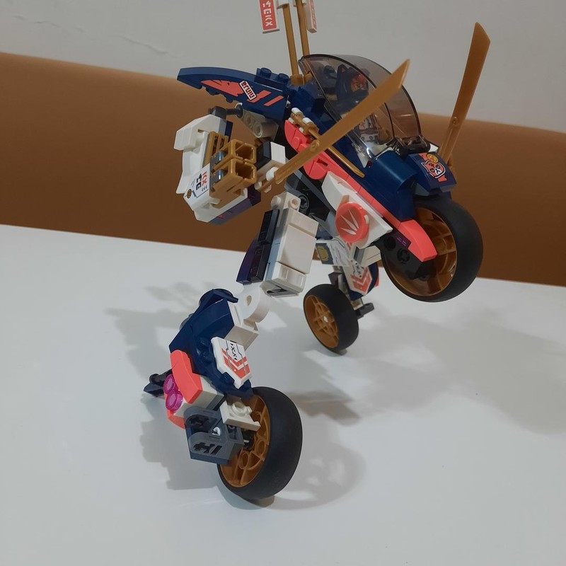 LEGO MOC 71792 skater mech by Abokado | Rebrickable - Build LEGO MOC 71792 skater mech by Abokado | Rebrickable - Build