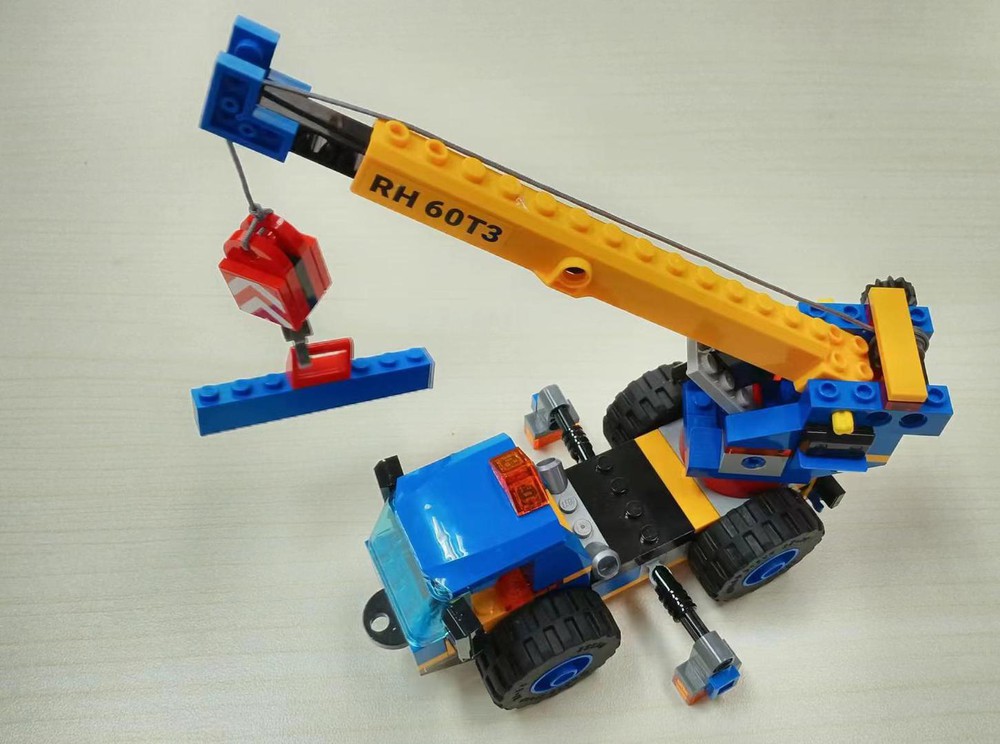 LEGO MOC 60324 Rough Terrain Crane by Larsagri