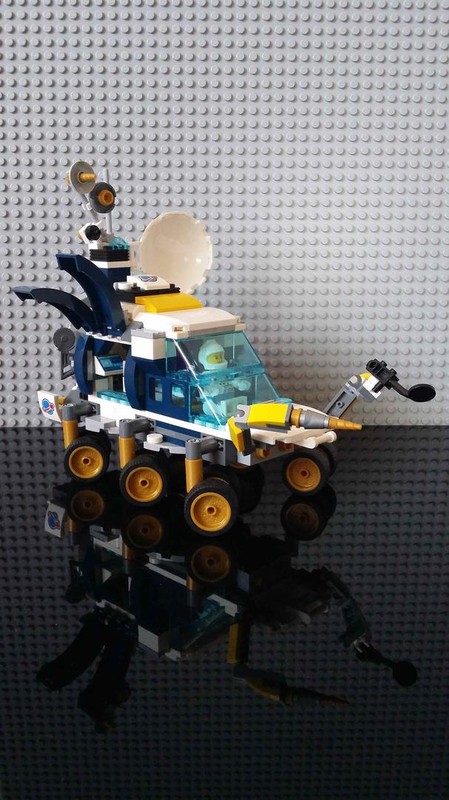 Space Rover SR-348.1 "Finder"