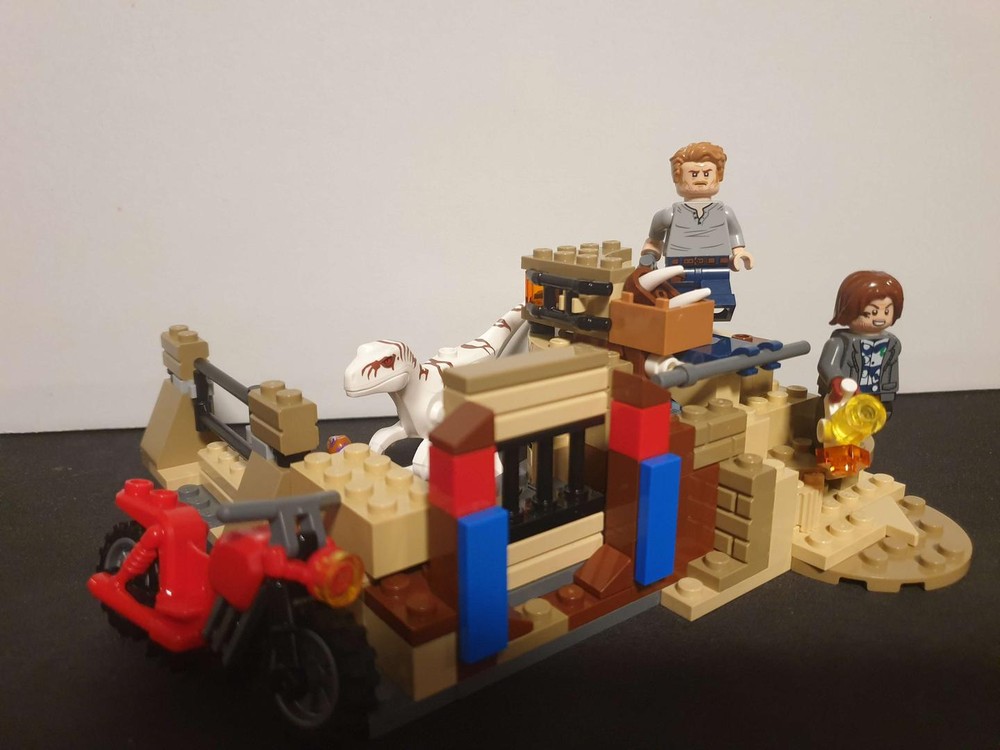 LEGO MOC Atrociraptor confinement break out. by MytimePD | Rebrickable ...