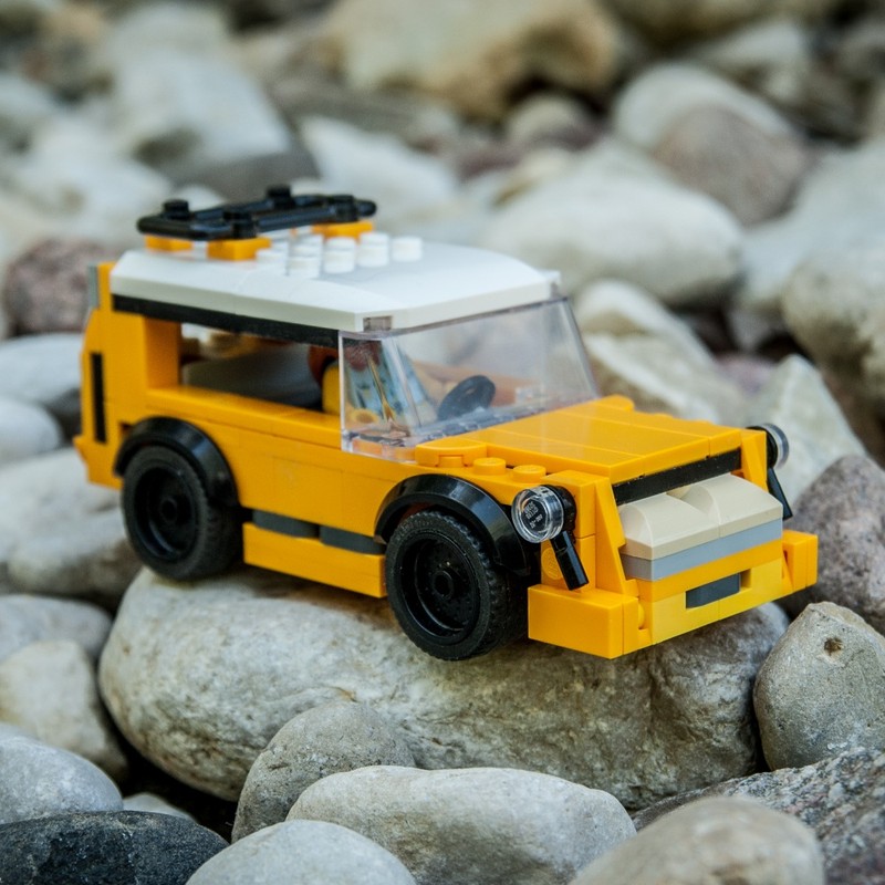 40650 Adventure Explorer