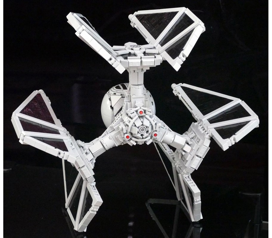 LEGO MOC Tie Defender by Sylyphics | Rebrickable - Build with LEGO