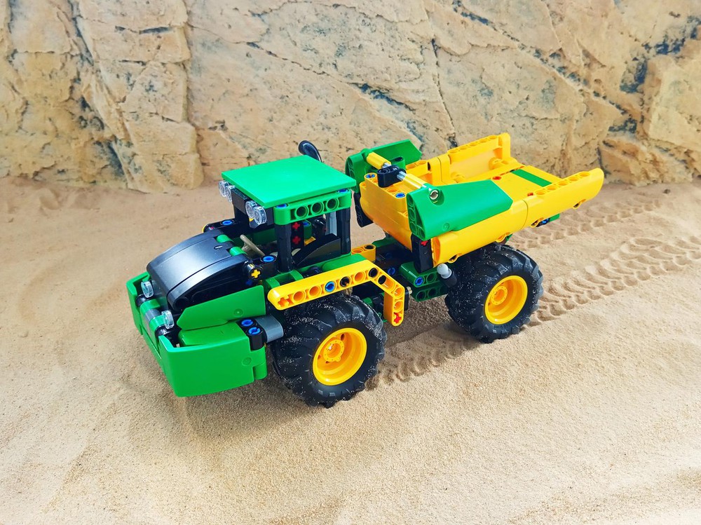 LEGO MOC John Deere 7710 - tractor by thietmaier_mocs