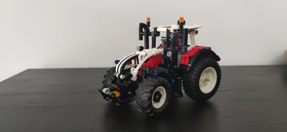 LEGO MOC Steyr Terrus tractor by falconluan