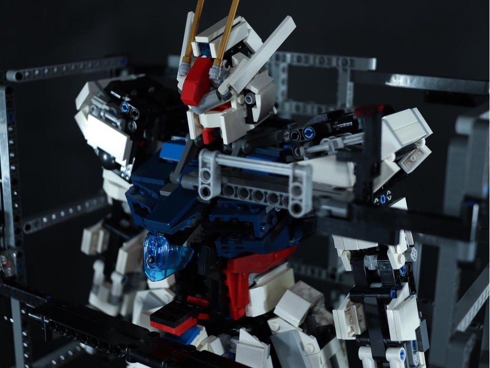 LEGO Strike Gundam GAT-X105 by Demon1408 - Image 3