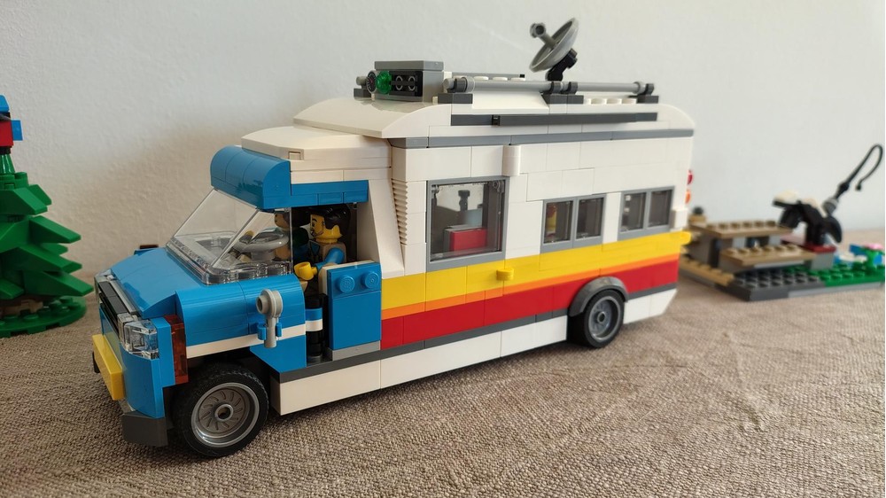 HOT Camper Van Lego Classic Caravan Camper Van Lego