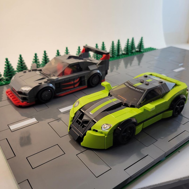 LEGO MOC-161022 Wolf Slash and Alien Enigma by Brick_Lizard ...