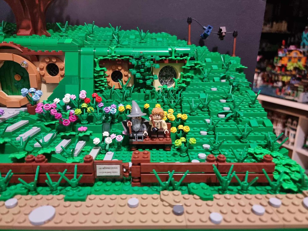 LEGO MOC Hobbiton - Bag End by 03janedoe | Rebrickable - Build with LEGO