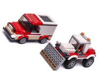 60182 Snow plow tractor & minivan