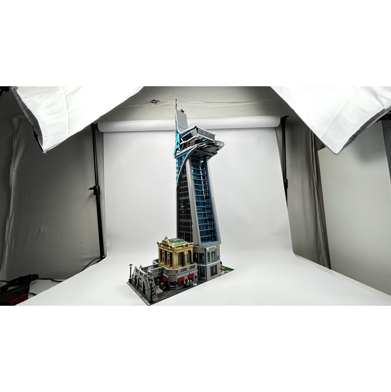 LEGO MOC Avengers Tower Base - 76269 Mod w/ Hall of Armor & Grand