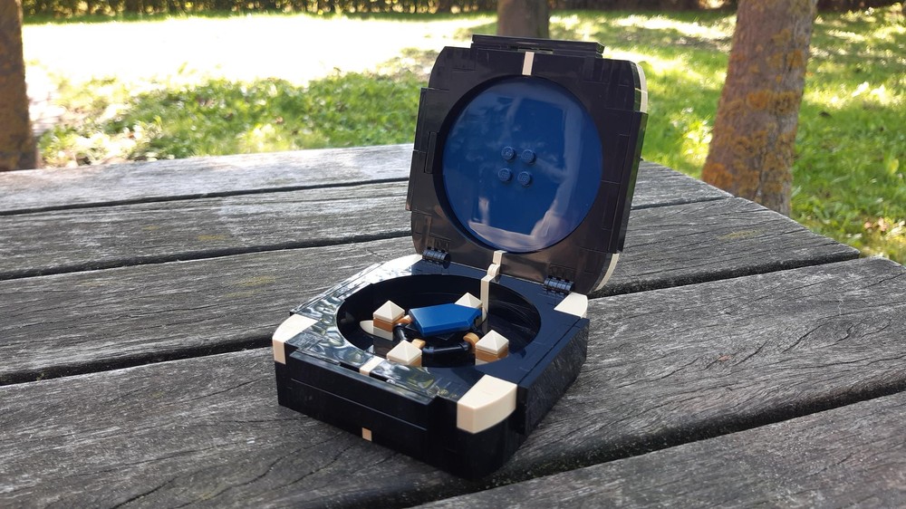 LEGO MOC The Compass by BenjaminsBay Rebrickable Build with LEGO