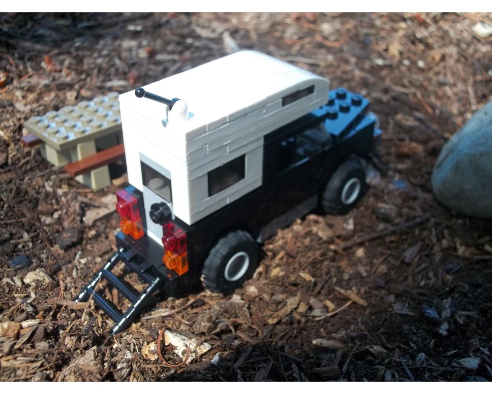 LEGO MOC Camper on Truck by AnthonyBrickBuilder Rebrickable Build