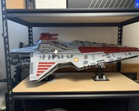 Angled Stand for UCS Venator