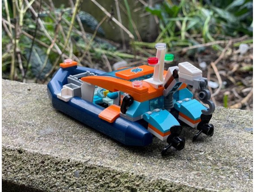 LEGO MOC Explorer Diving Boat (60377) Modification by