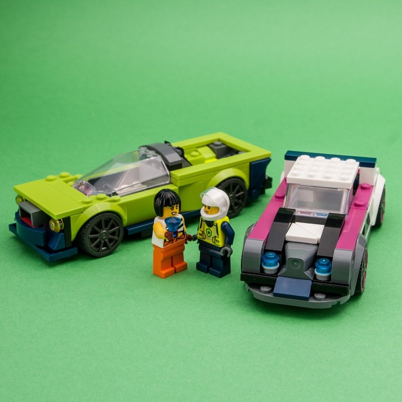 MOC-170290 60415 Car Meet