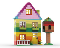 10698 House and treehouse
