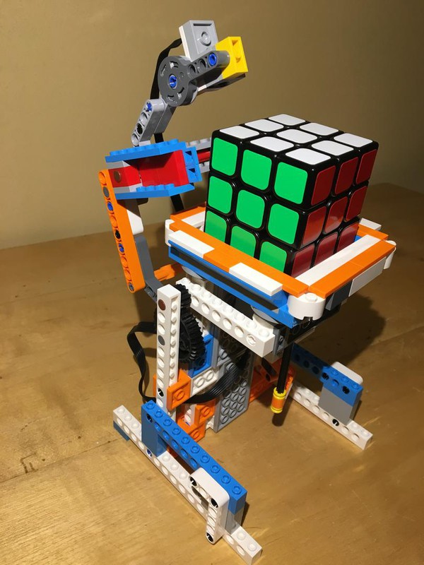 LEGO Rubiks-CUBE-BOOSTER (Boost-Creative Toolbox) by Bundy | Rebrickable Build with LEGO