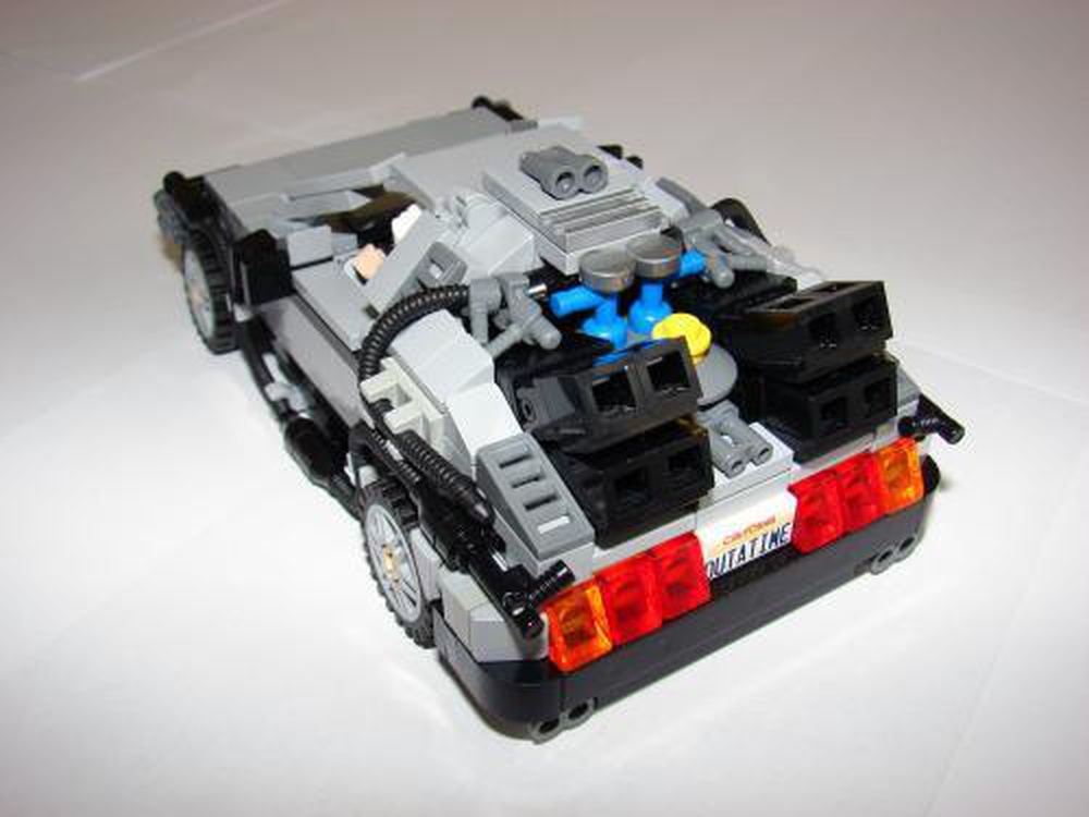 LEGO MOC Delorean Upgrade From Set 21103 Back To The Future by recifaliste