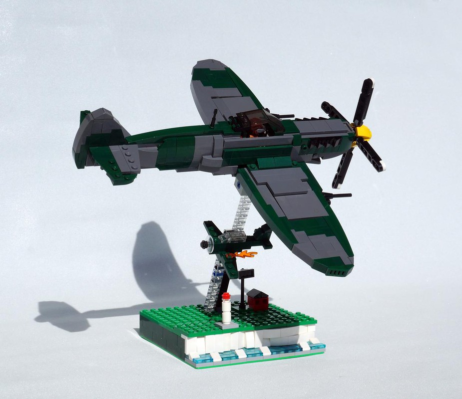 LEGO MOC Supermarine Spitfire by Paulmanaitor | Rebrickable - Build ...