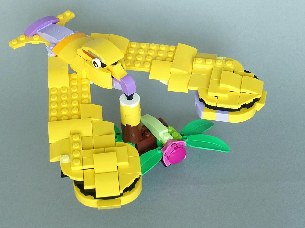 LEGO MOC 31149: Balancing Bird by Tomik | Rebrickable - Build with LEGO