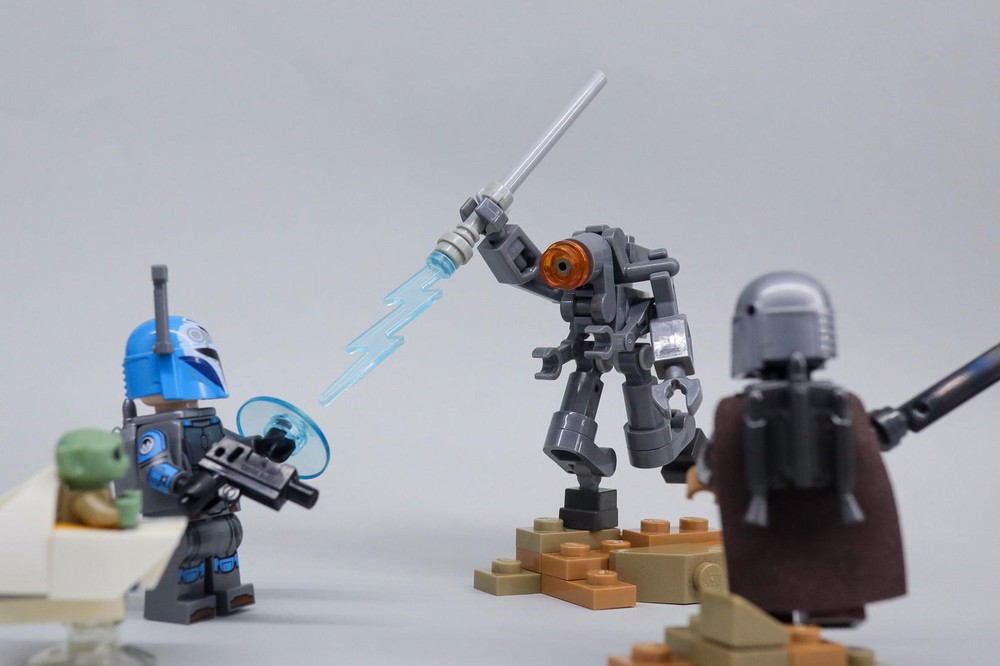 LEGO MOC Cyborg from The Mandalorian by Naxatect | Rebrickable - Build ...