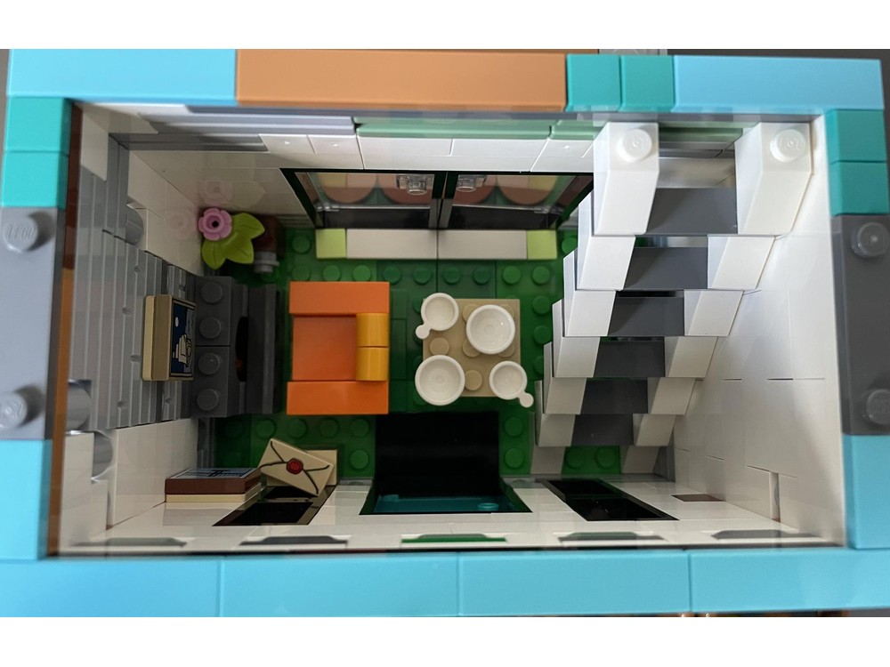 LEGO MOC-181029 Very Cozy House Modular Alternate build of 2x31139